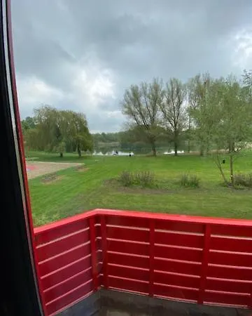 Badhuys Wellnes 2p Bubbelbad Sauna Stoombad Lakeview Vip Bungalow Op T Broeckhuys Met Wijds Uitzicht * Ewijk