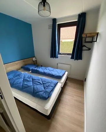 Holiday home Badhuys Wellnes 2p Bubbelbad Sauna Stoombad Lakeview Vip Bungalow Op T Broeckhuys Met Wijds Uitzicht